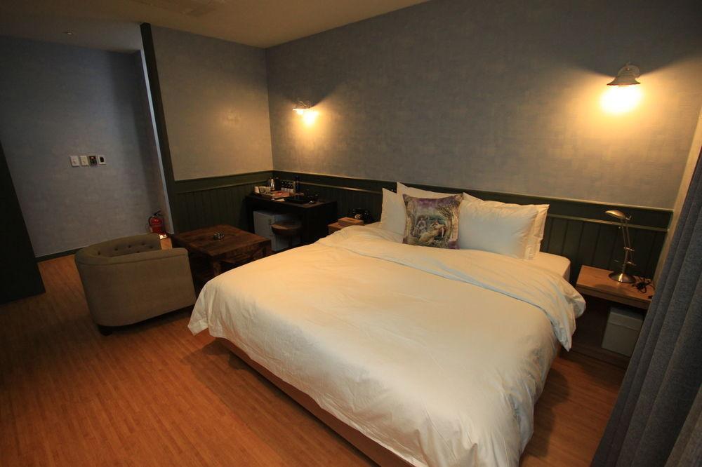 Hound Hotel Changwon Exterior foto